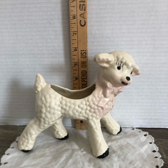 Vtg MCM Adorable Ceramic Lamb Planter - Picture 8 of 10
